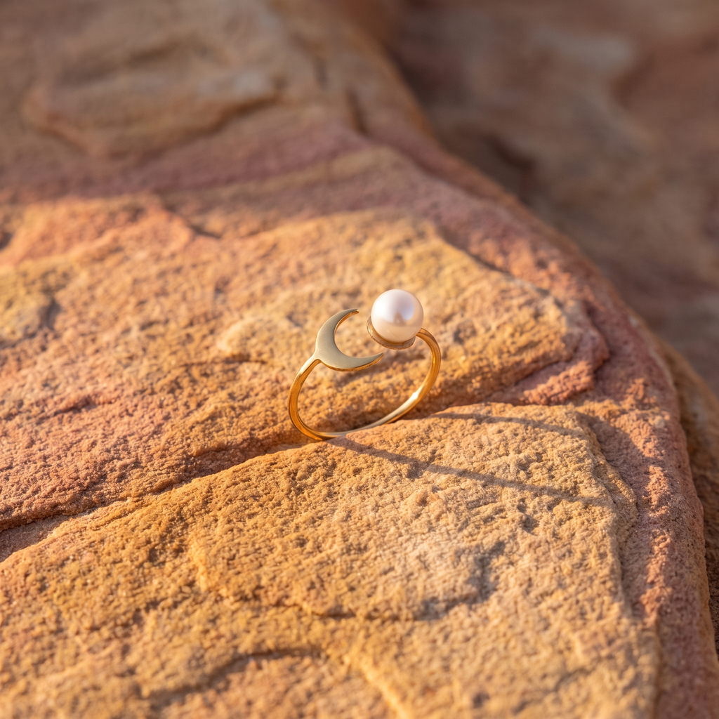 Pearl Crescent Moon Ring