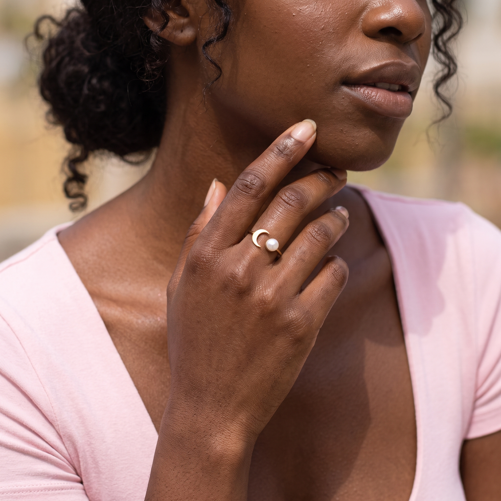 Pearl Crescent Moon Ring
